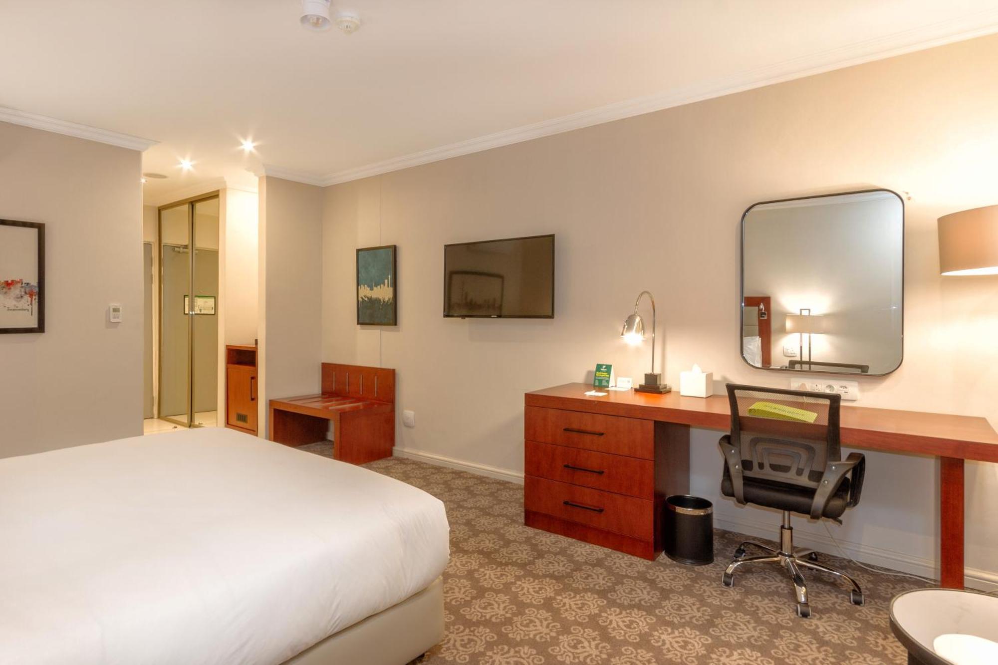 Holiday Inn - Johannesburg Sunnyside Park, An Ihg Hotel Εξωτερικό φωτογραφία