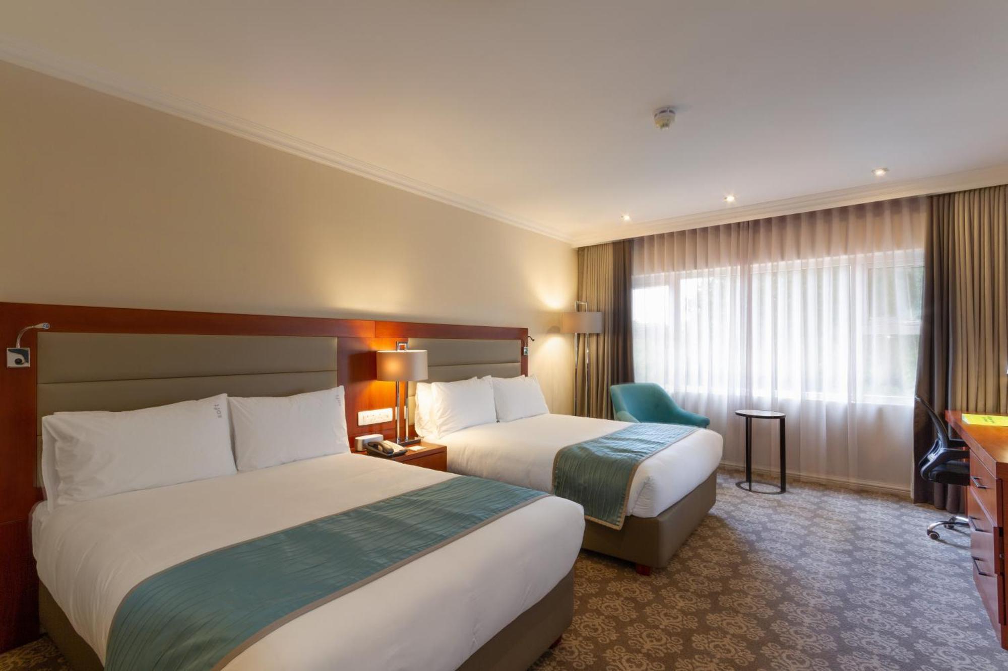 Holiday Inn - Johannesburg Sunnyside Park, An Ihg Hotel Εξωτερικό φωτογραφία